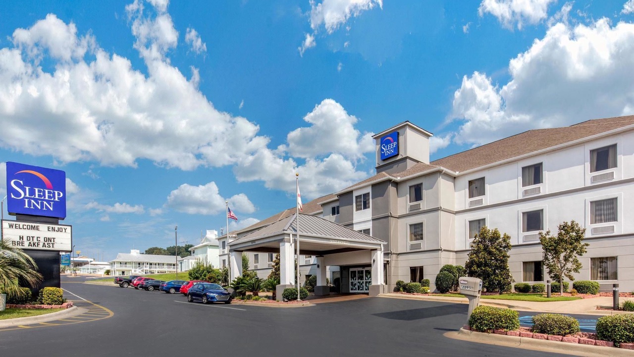 Photo of Buildings in Millbrook