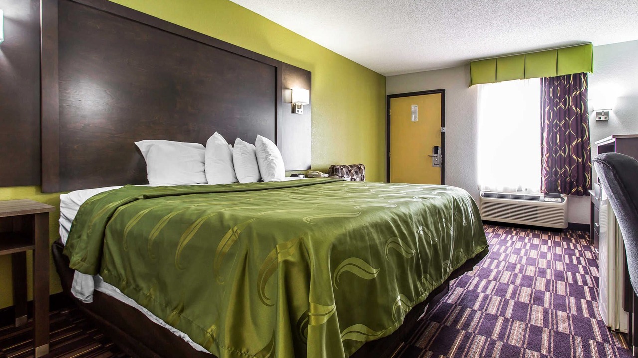 Photo of Bedroom in Albemarle