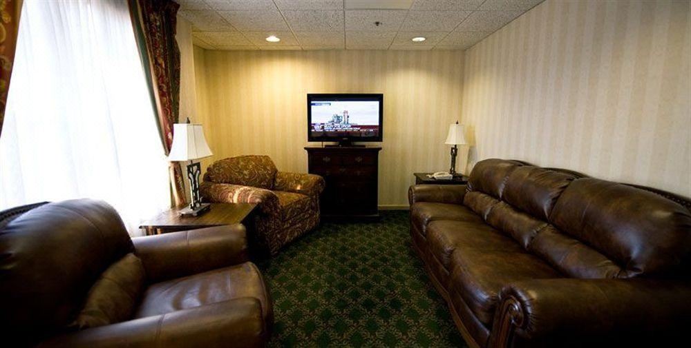 Photo of Livingroom in Vance
