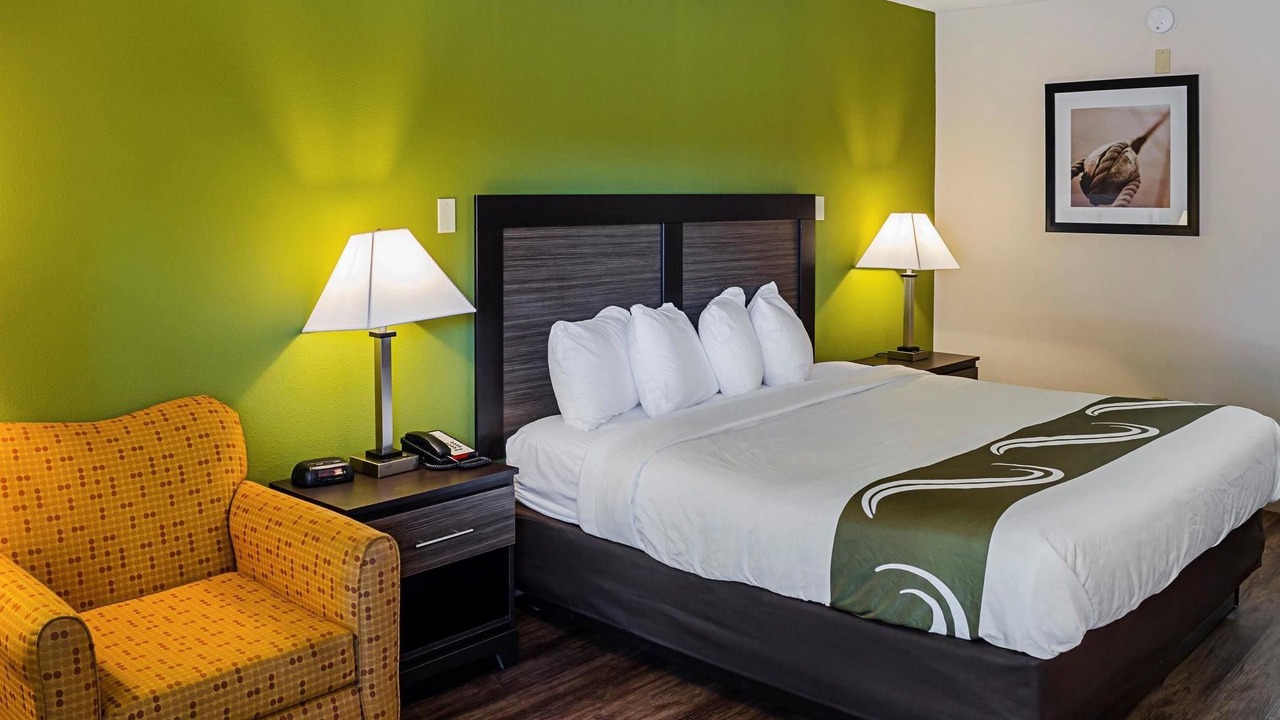 Photo of Bedroom in Biloxi