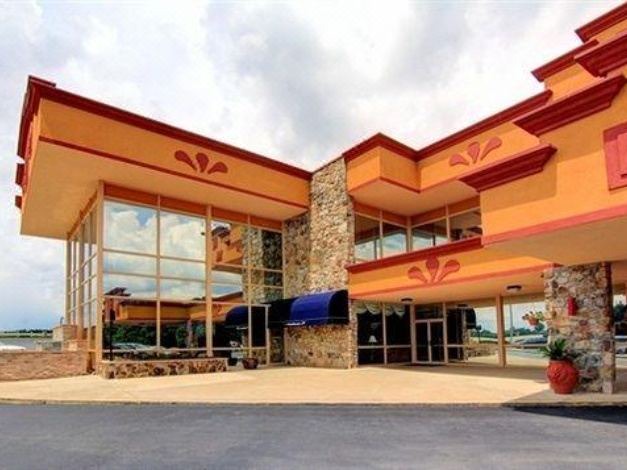 Photo of Buildings in Auburn