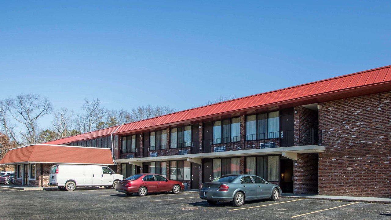 Photo of Buildings in Winslow
