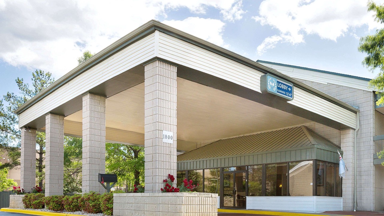 Photo of Buildings in Hoover