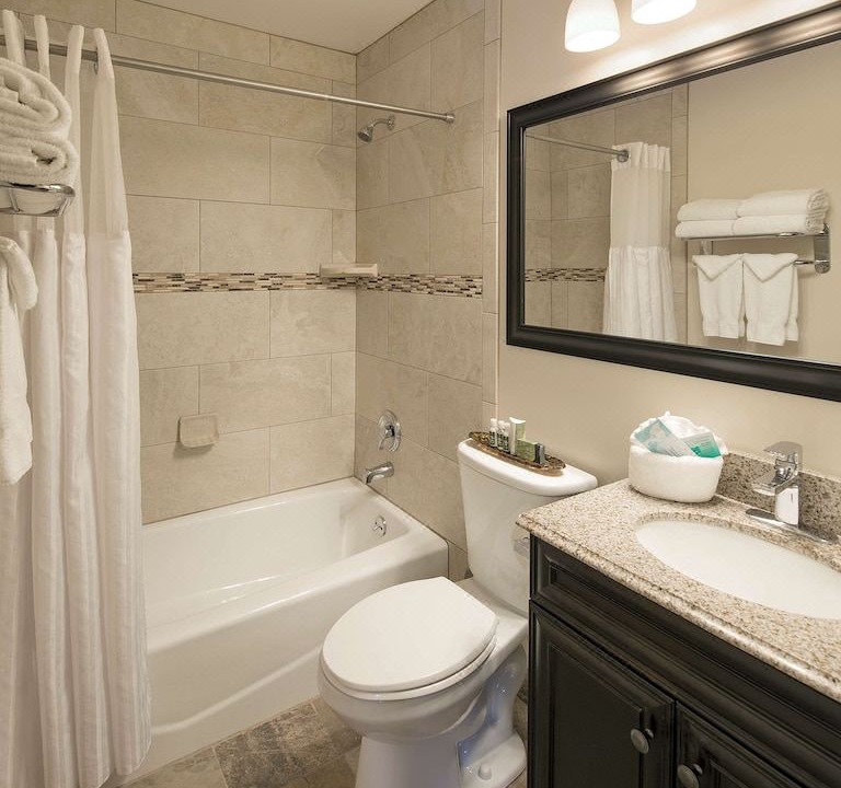 Photo of Bathroom in Oak Park