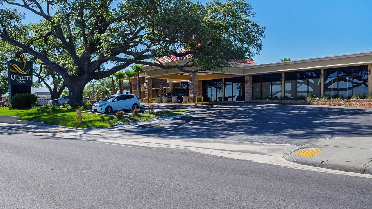 Photo of Buildings in Biloxi