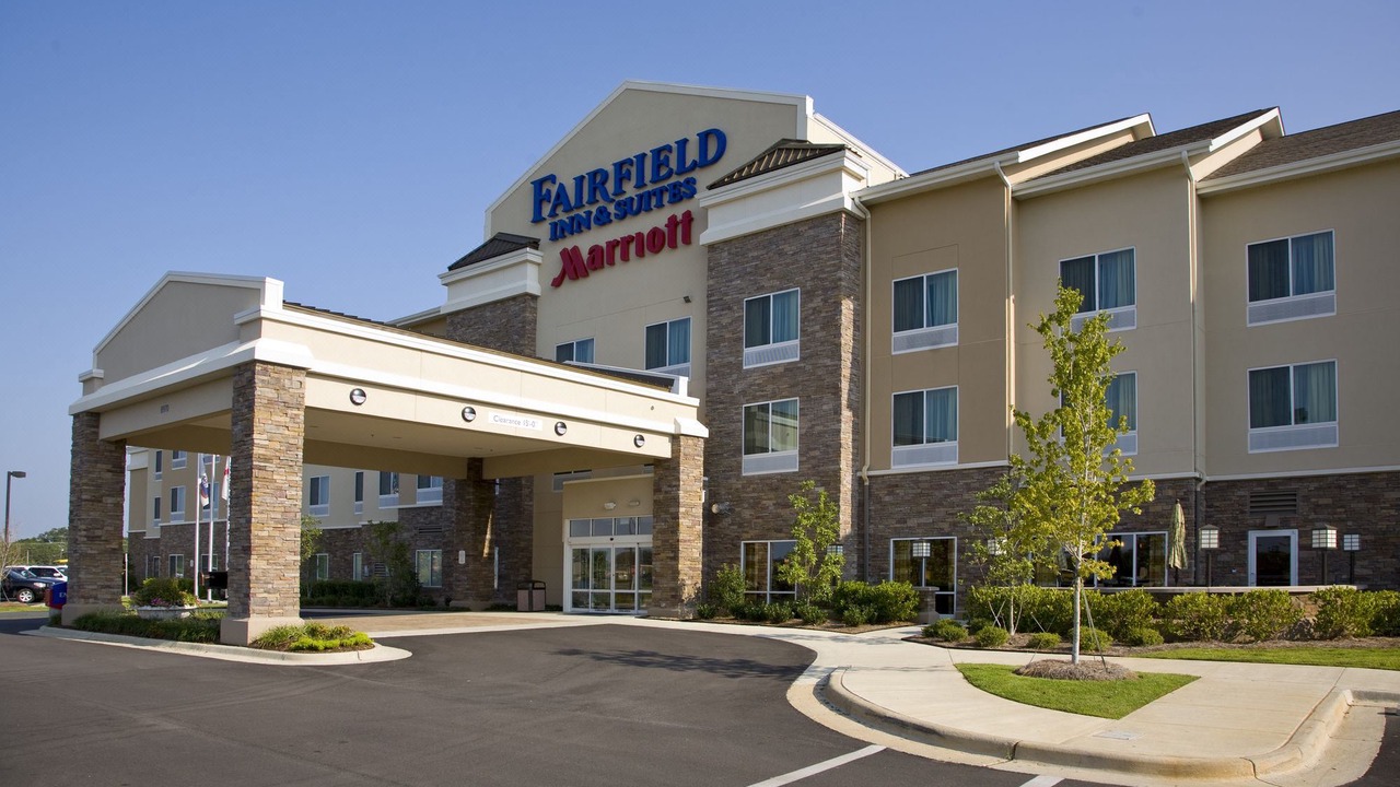Photo of Buildings in Gunter Afs