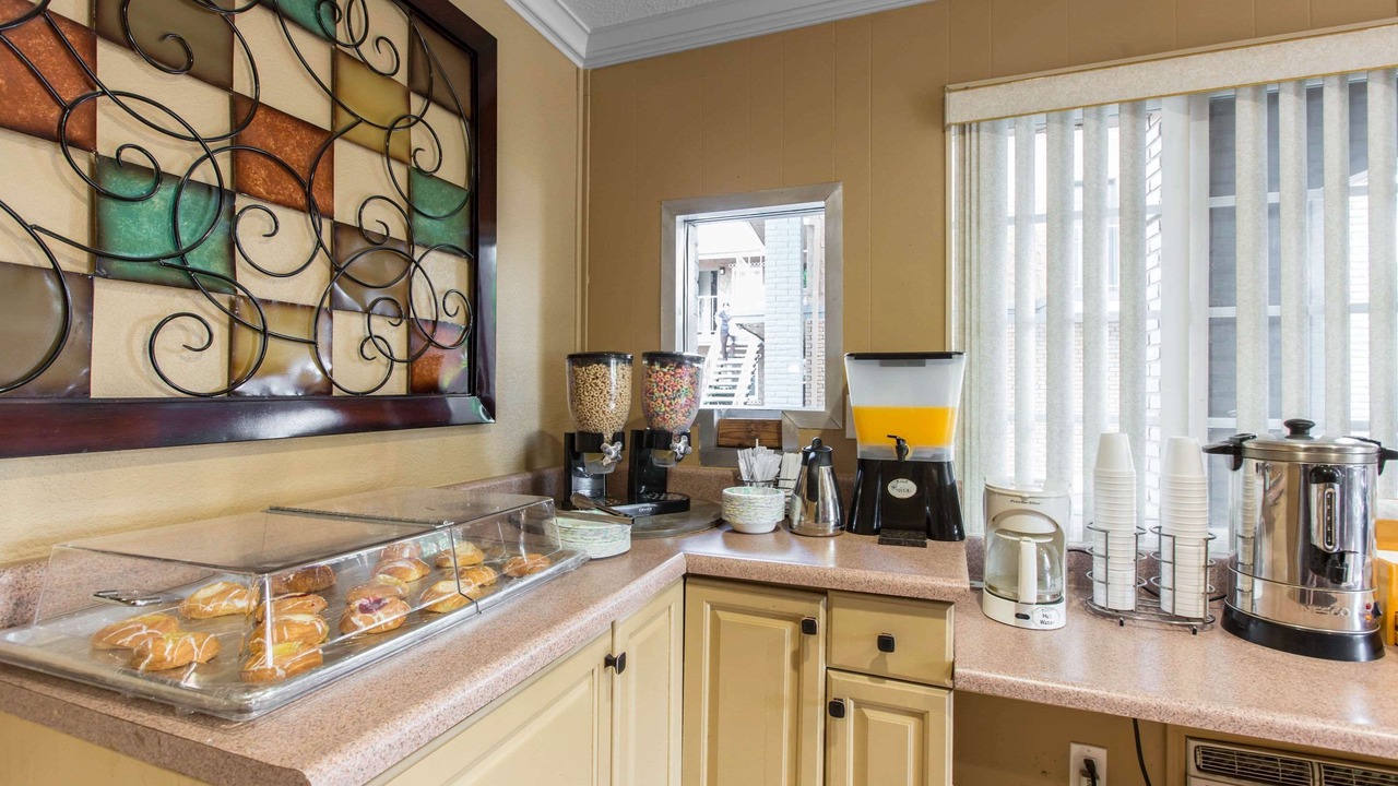 Photo of Kitchen in North Broadway