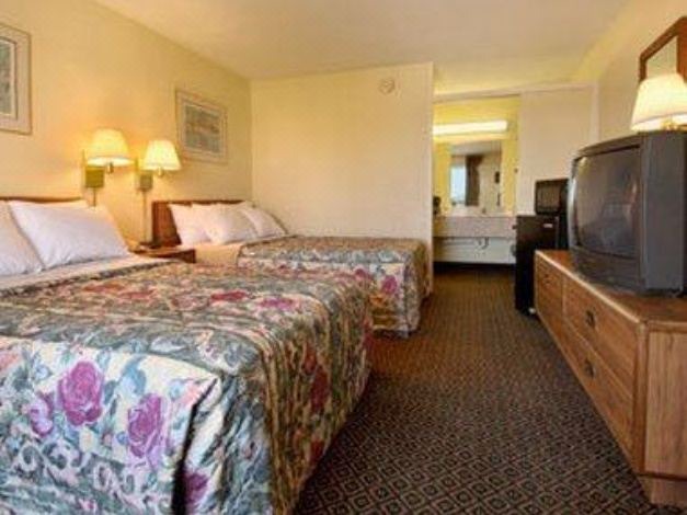 Photo of Bedroom in Clanton