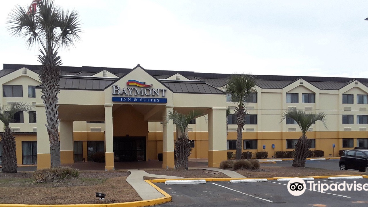 Photo of Buildings in Saraland