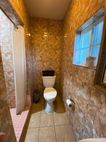 Photo of Bathroom in South Gate