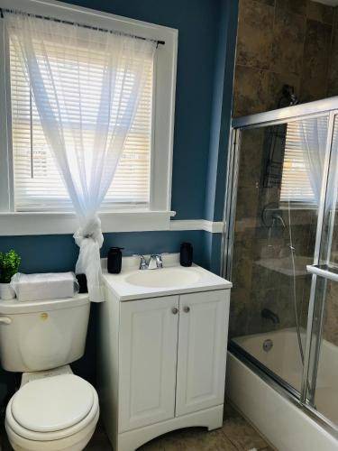 Photo of Bathroom in Irvington