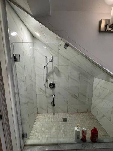 Photo of Bathroom in Cabbagetown South
