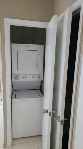 Photo of Kitchen in Royal Poinciana