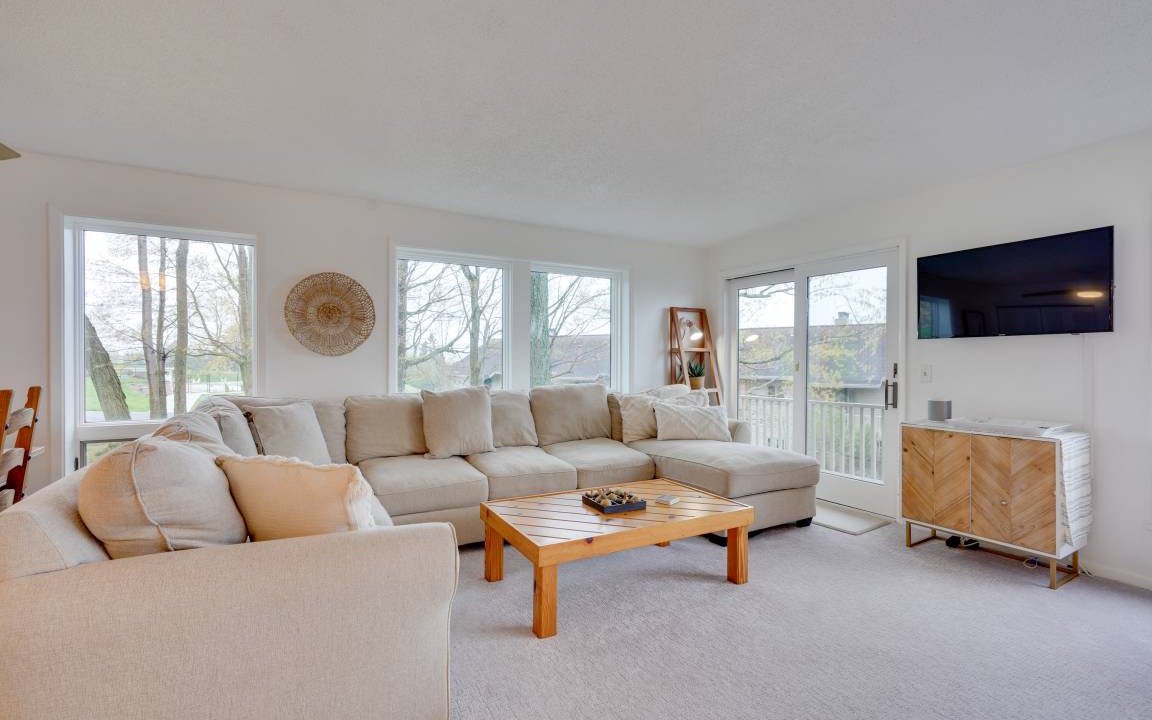 Photo of Livingroom in Dewittville