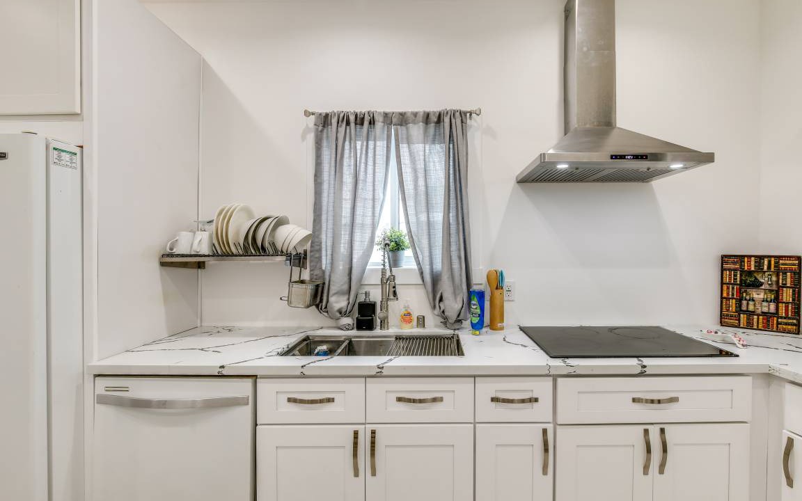 Photo of Kitchen in East Los Angeles