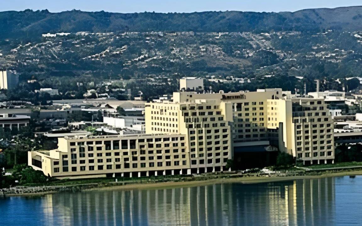 Photo of Others in Burlingame