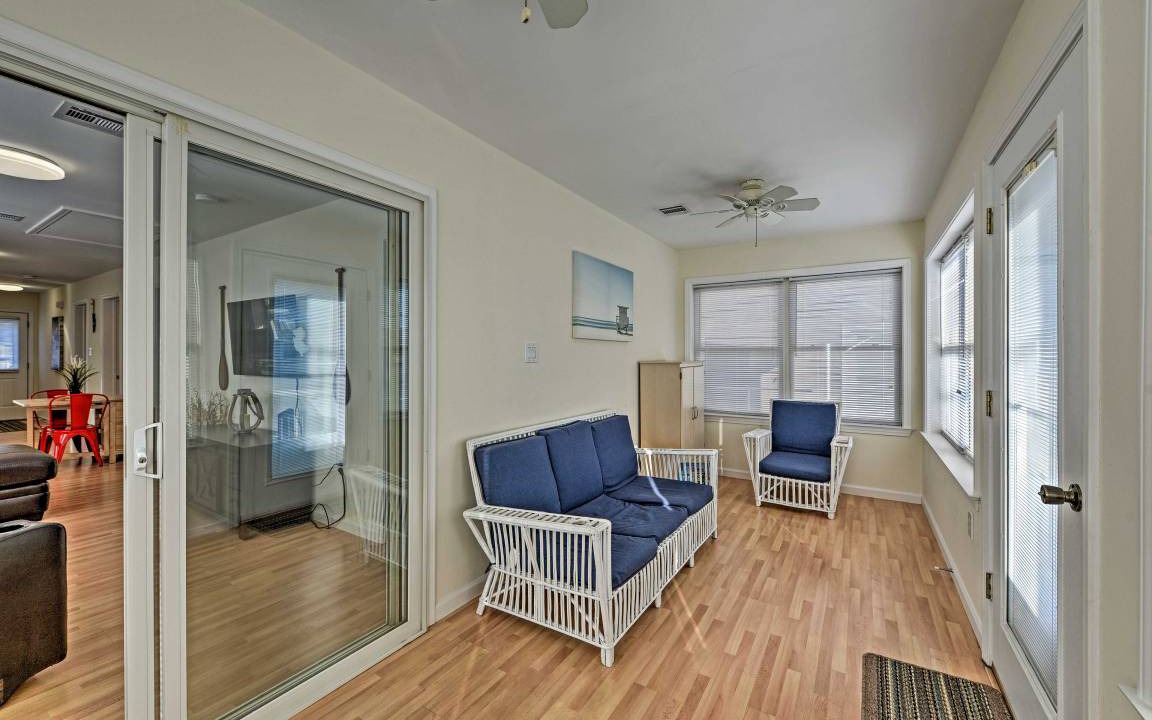 Photo of Livingroom in Point Pleasant Beach