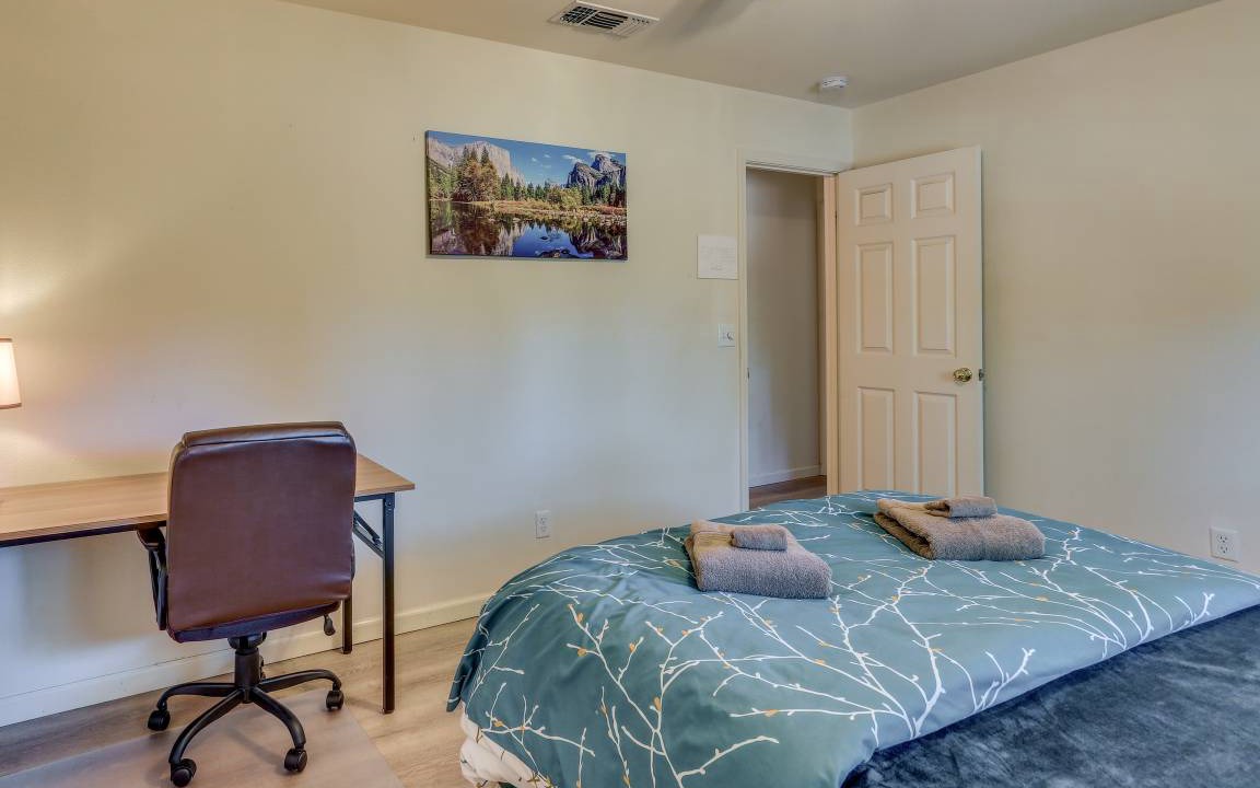 Photo of Bedroom in Mariposa