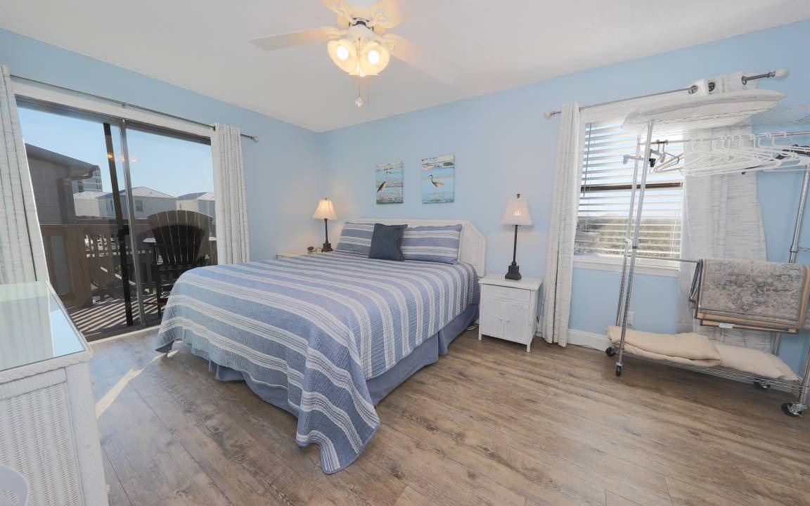Photo of Bedroom in Gulf Shores