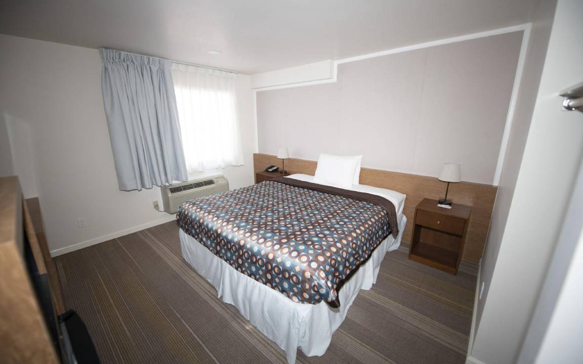 Photo of Bedroom in Sherwood Forest and Thistle Development