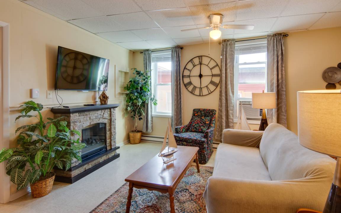Photo of Livingroom in Mayville
