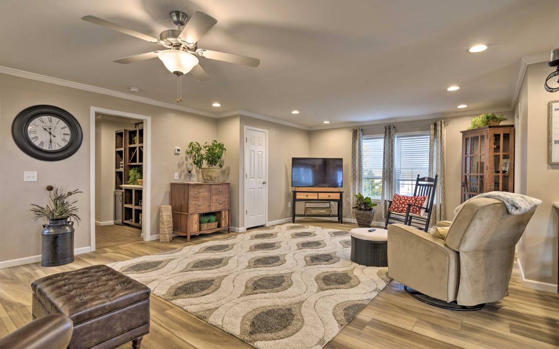 Photo of Livingroom in Bridgeport