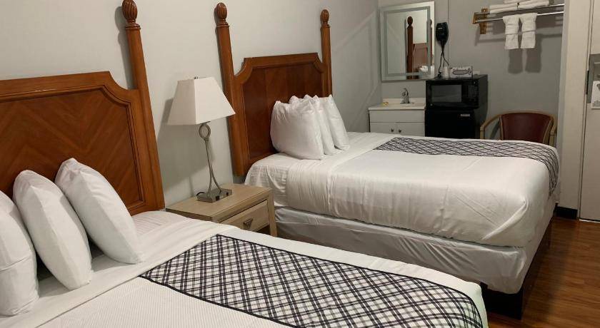 Photo of Bedroom in Tenderloin