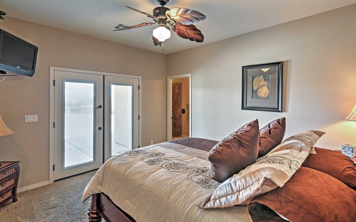 Photo of Bedroom in Desert Hills