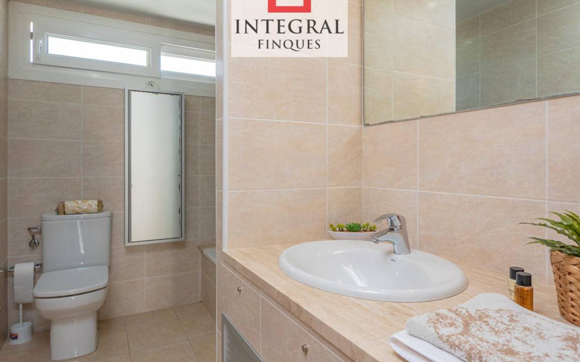 Photo of Bathroom in Calonge