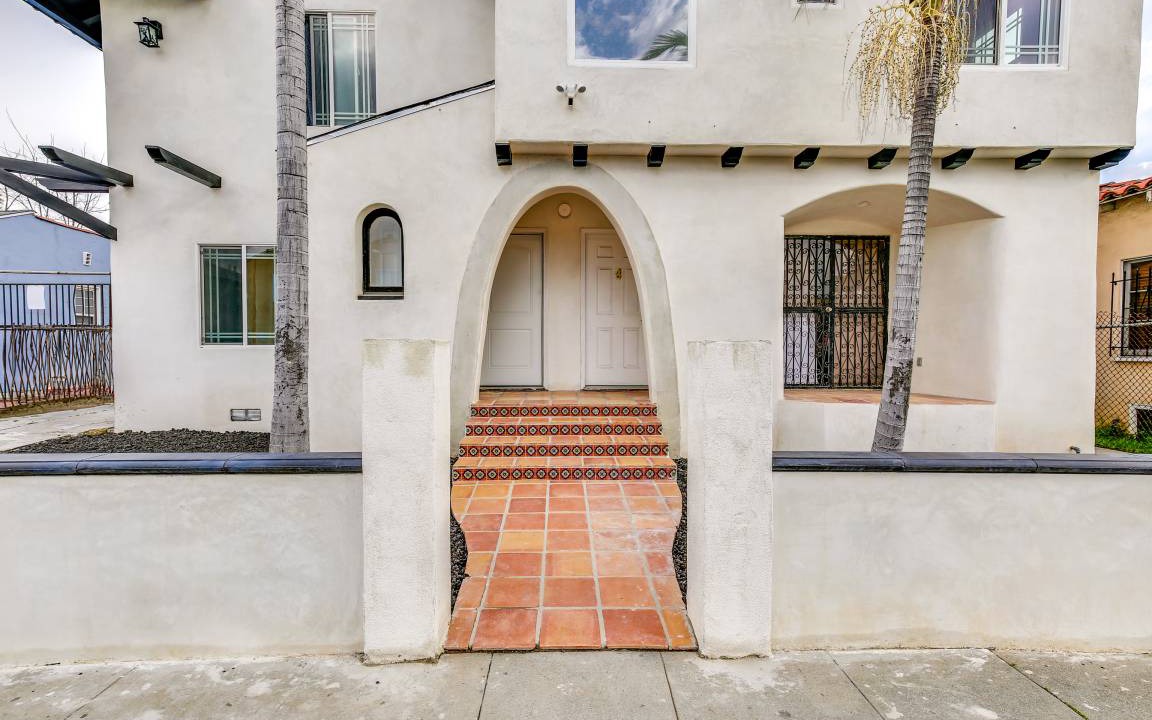 Photo of Buildings in East Los Angeles