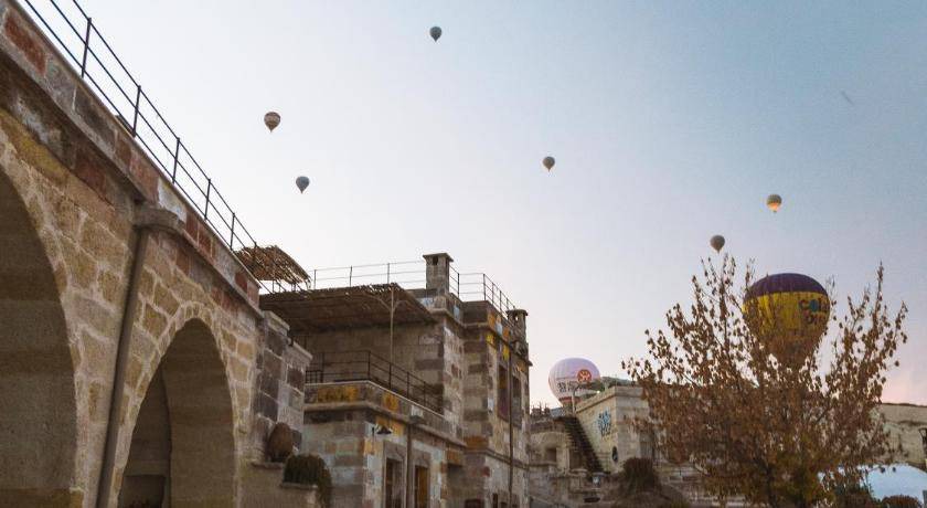 Photo of Buildings in Cavusin
