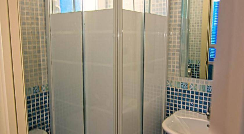 Photo of Bathroom in La Isleta del Moro