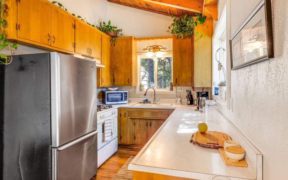 Photo of Kitchen in Arrowbear Lake
