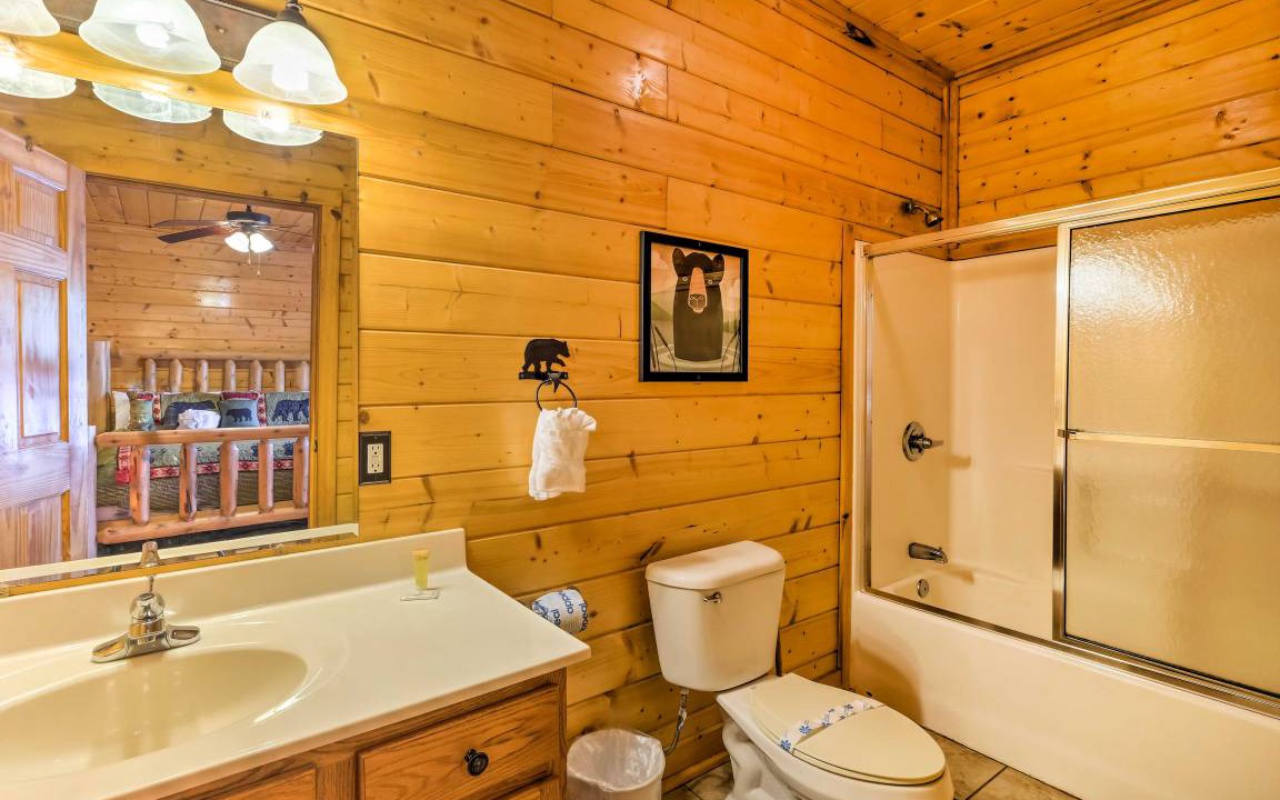 Photo of Others in Gatlinburg - Pigeon Forge