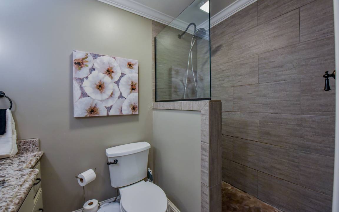 Photo of Bathroom in Tuscaloosa
