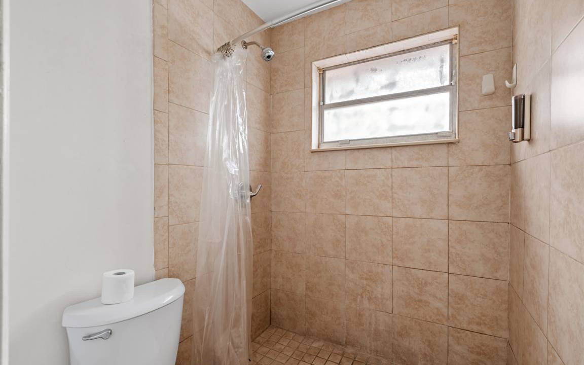 Photo of Bathroom in Middle River Terrace