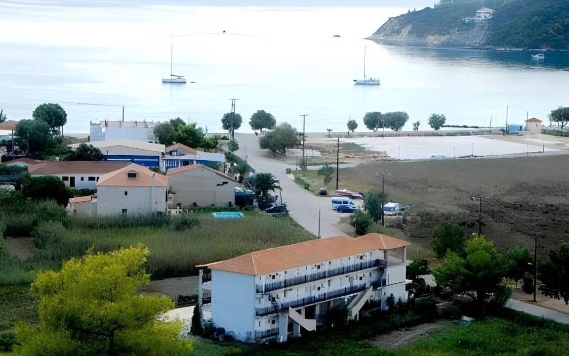 Photo of Others in Limni Keri