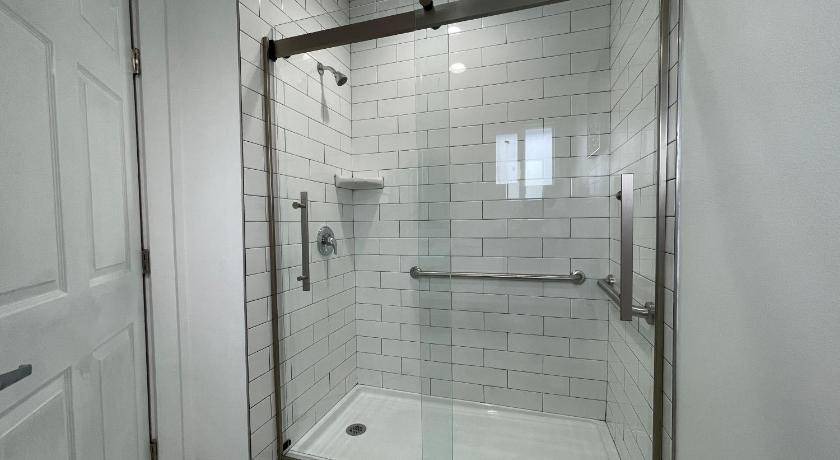 Photo of Bathroom in Costa Mesa