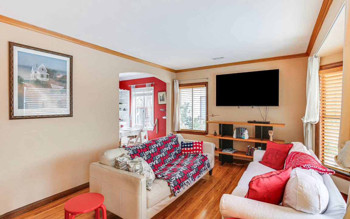 Photo of Livingroom in El Camino Village