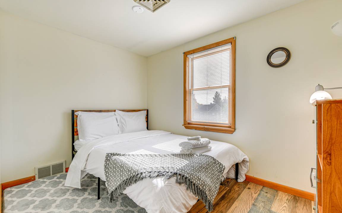 Photo of Bedroom in Cheektowaga