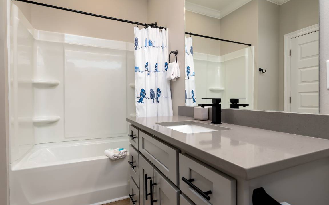 Photo of Bathroom in Dauphin Island