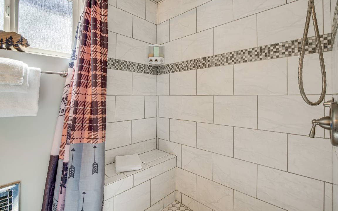 Photo of Bathroom in Sugarloaf