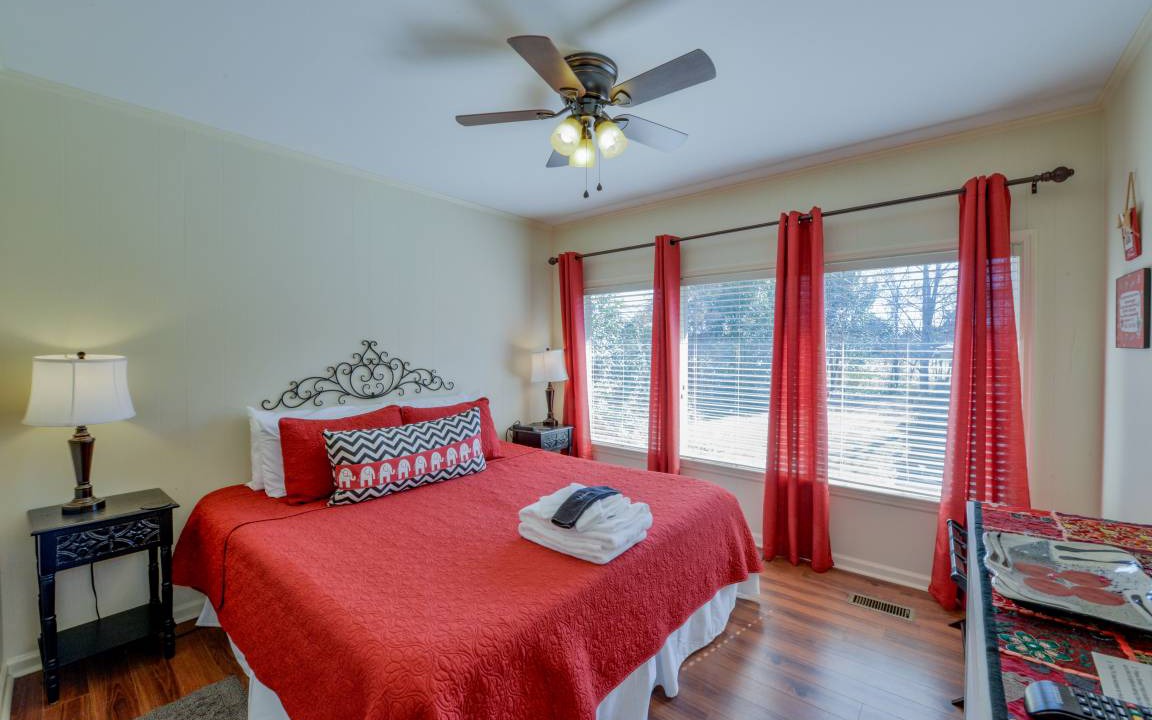 Photo of Bedroom in Forest Lake