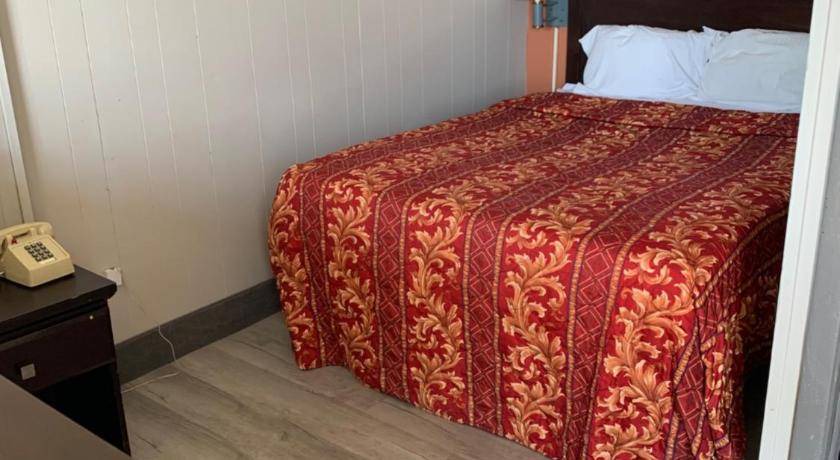 Photo of Bedroom in Athol Springs