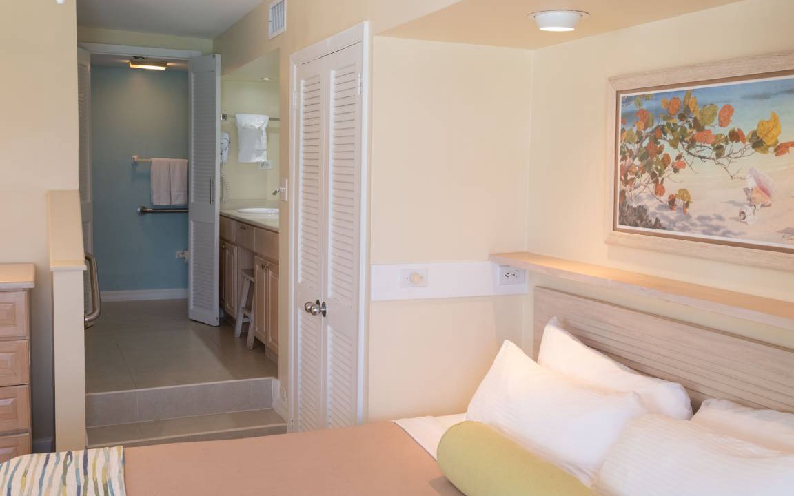 Photo of Bedroom in Paradise Island