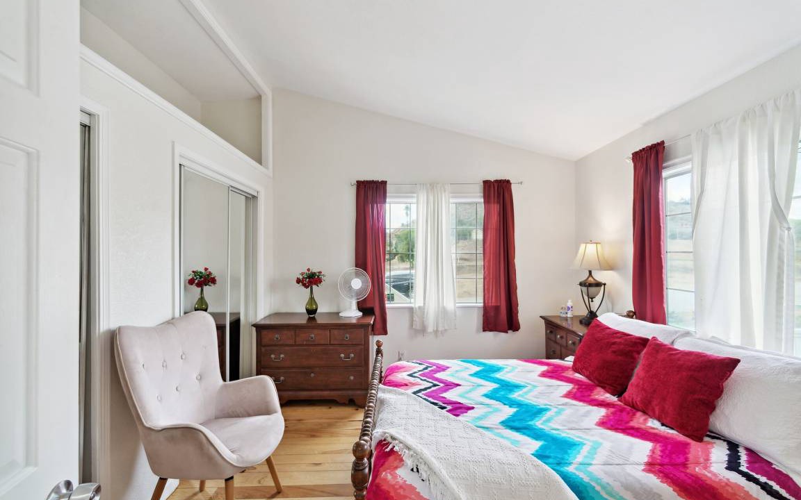 Photo of Bedroom in Lake Elsinore