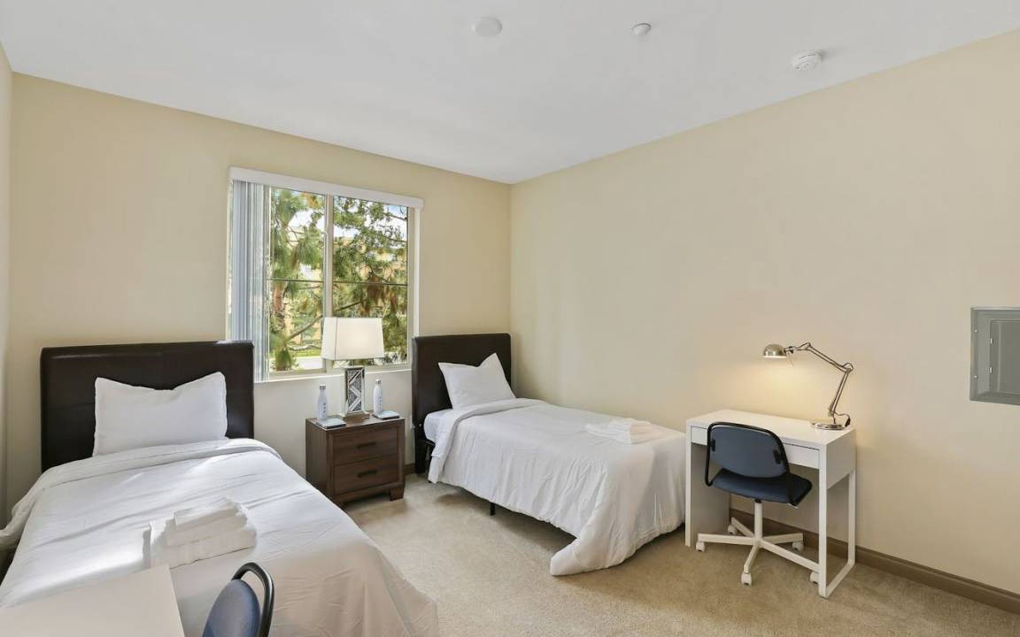 Photo of Bedroom in Irvine Business Complex