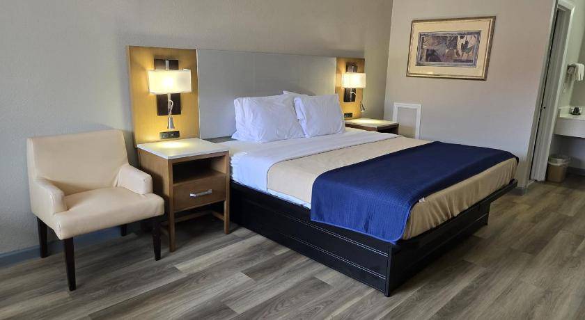 Photo of Bedroom in South Hill