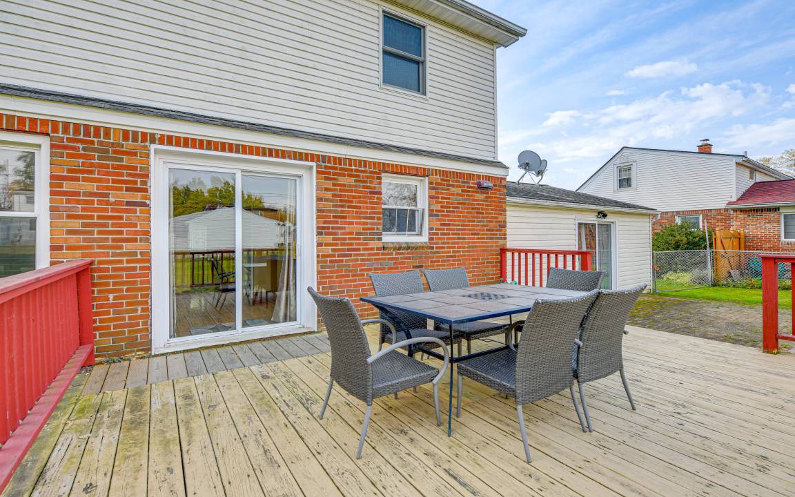 Photo of Patio Balcony in Cheektowaga
