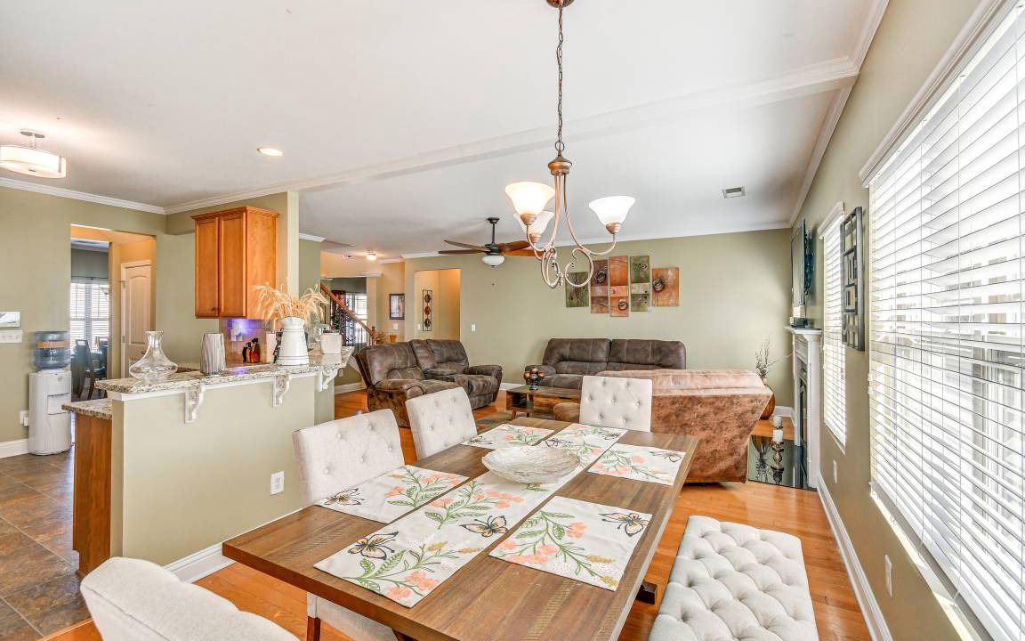 Photo of Livingroom in Phenix City